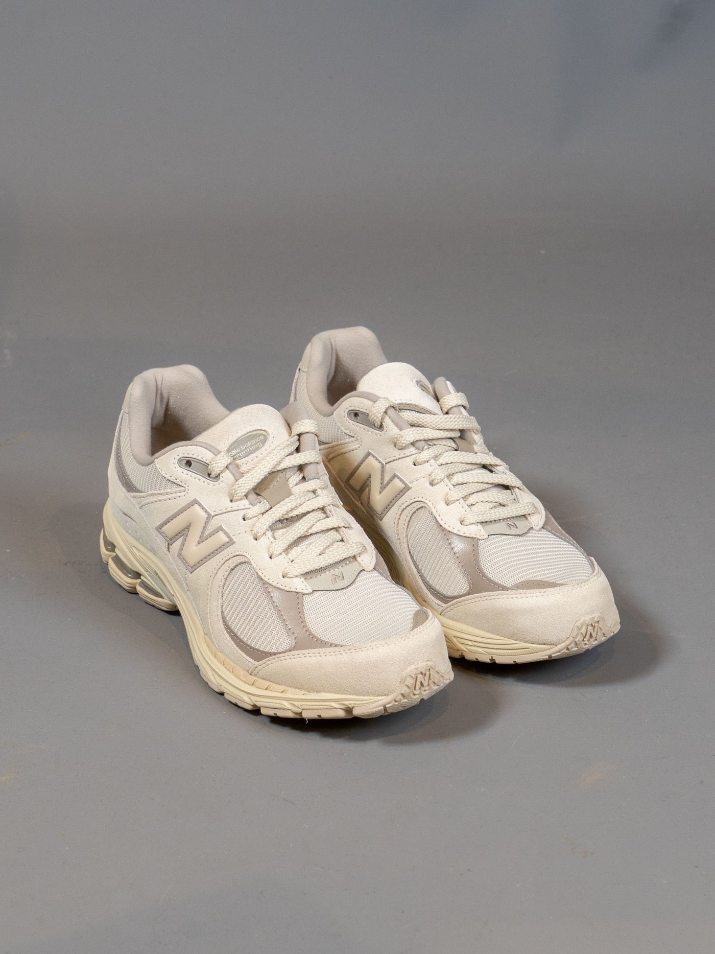 2002RBE Sneaker - Sand