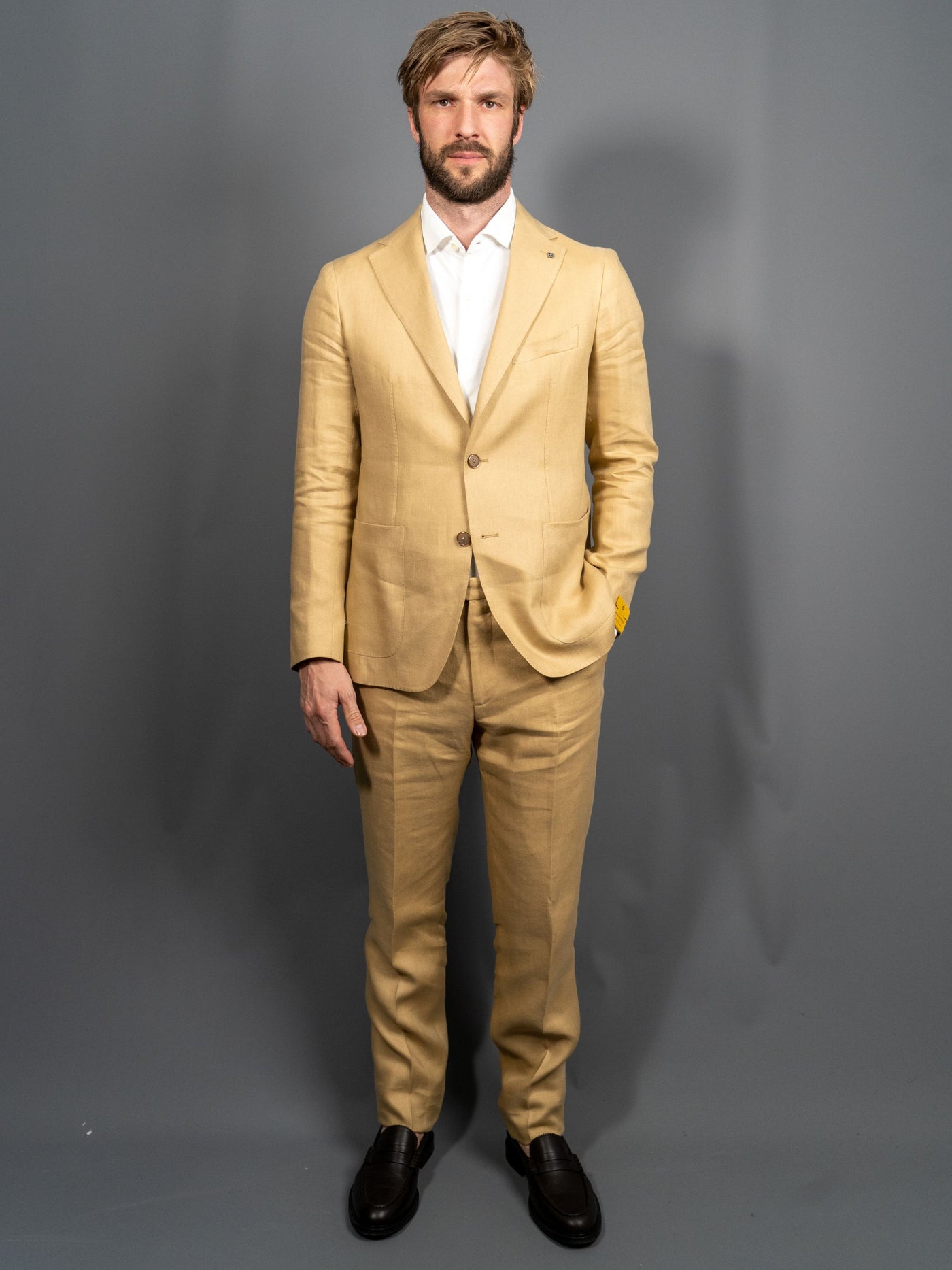 Linen Suit - Beige