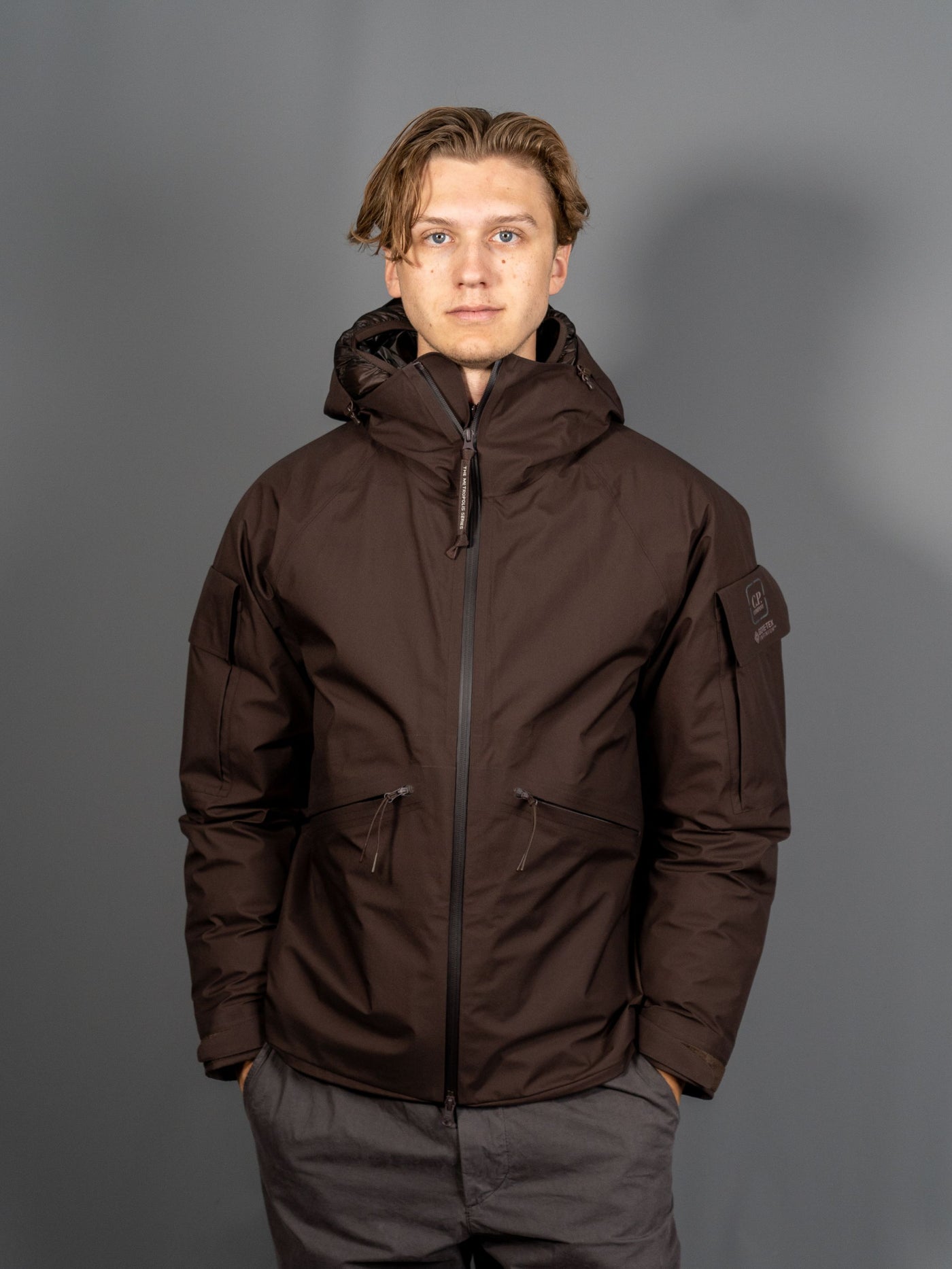 Metropolis Series Gore-Tex 3L Infinium Zipped Anorak - Brun