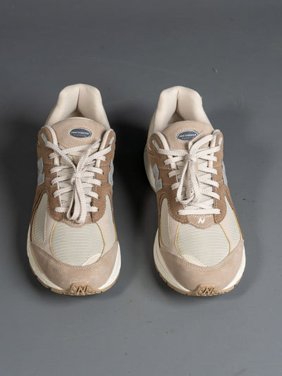 M2002RSI Sneaker - Beige