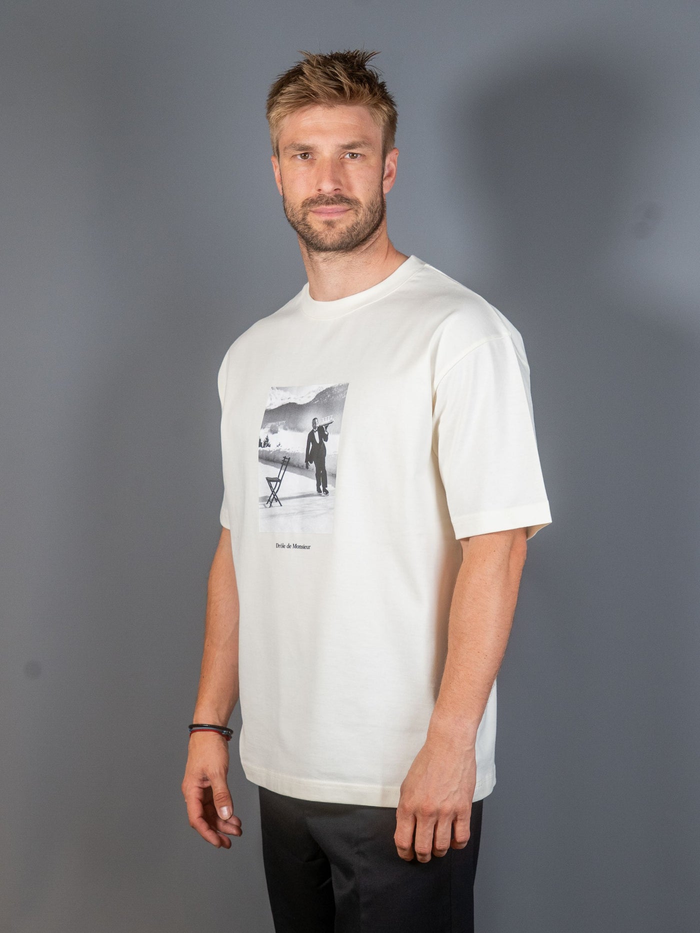 Le T-shirt Ice Skating Waiter – Off White