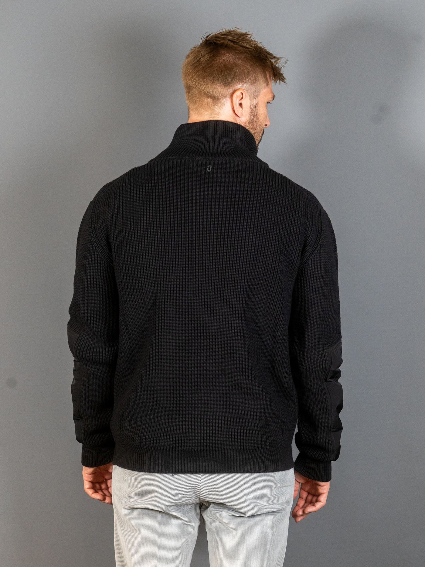 Zip-Up knit - Sort