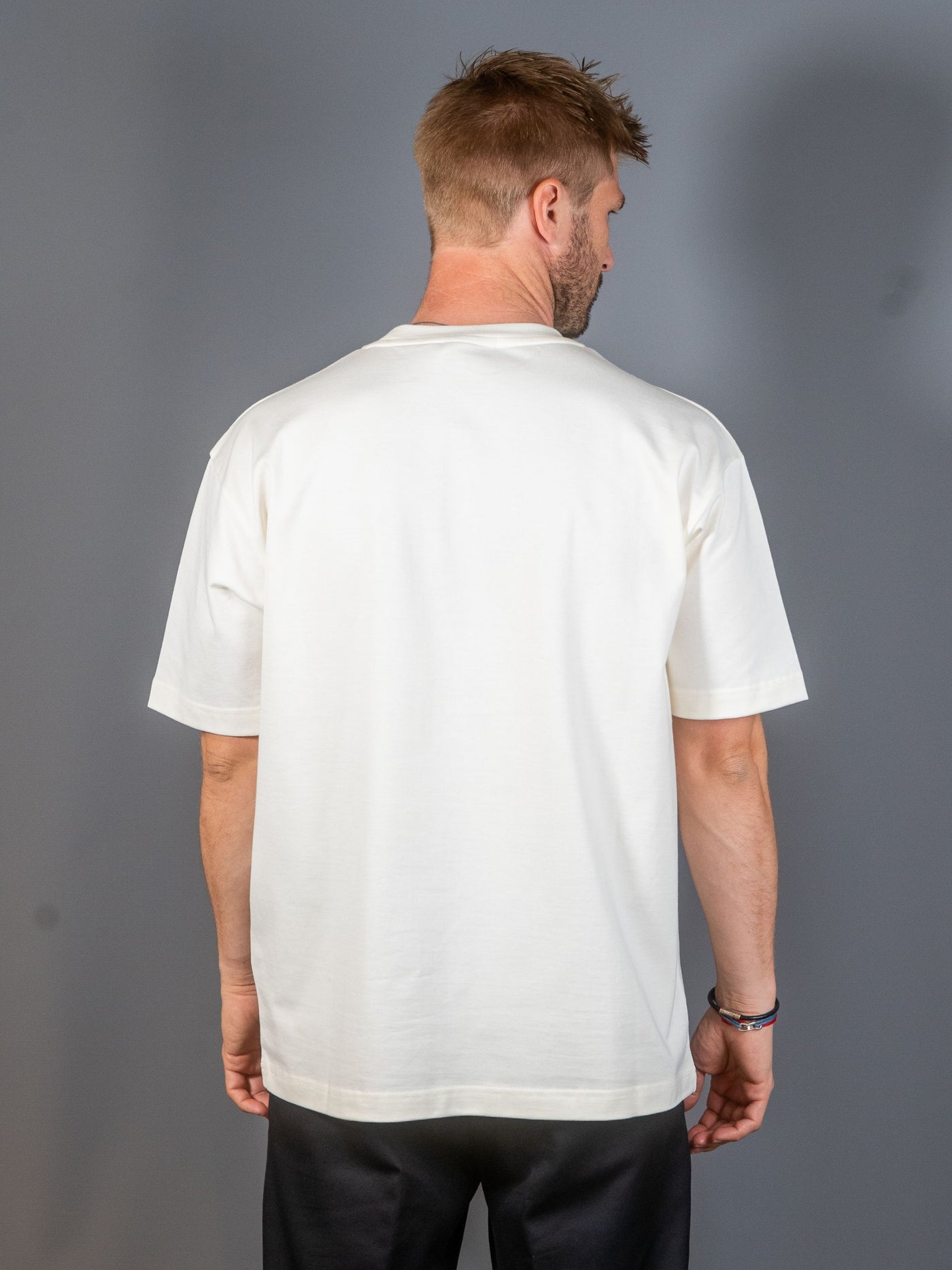 Le T-shirt Ice Skating Waiter – Off White