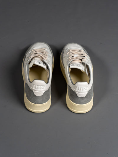 Medalist Low Sneaker Suede Leather - Grå