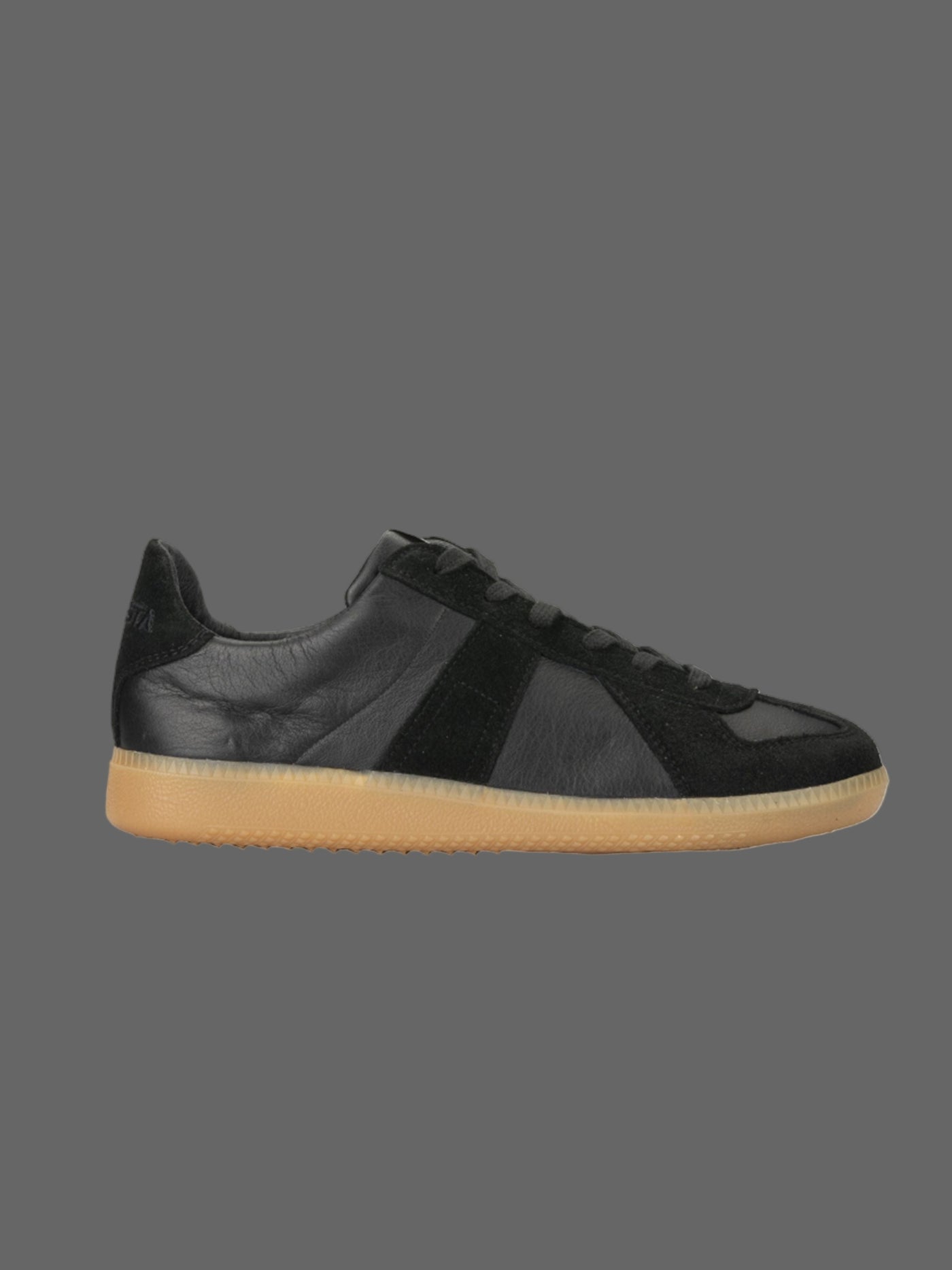 German Army Trainer - Sort