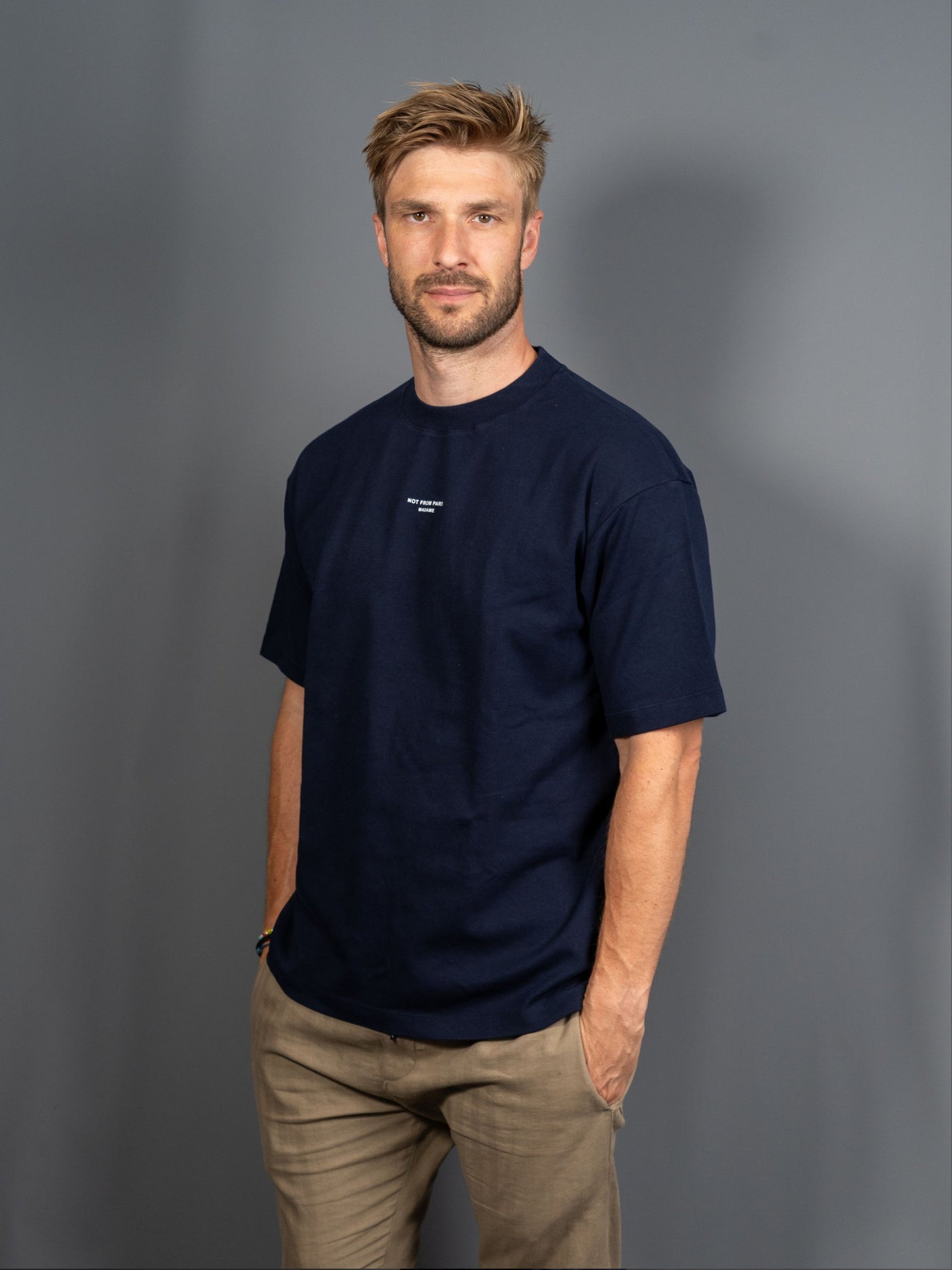 Le T-Shirt Slogan Classique - Navy