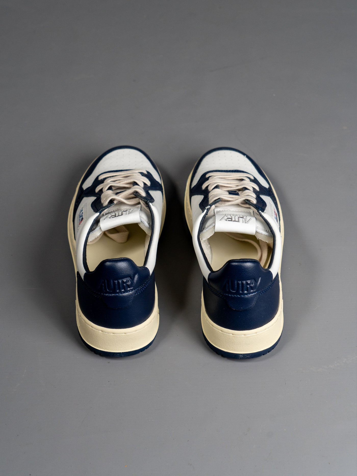 Medalist Low Sneaker Leather - Navy