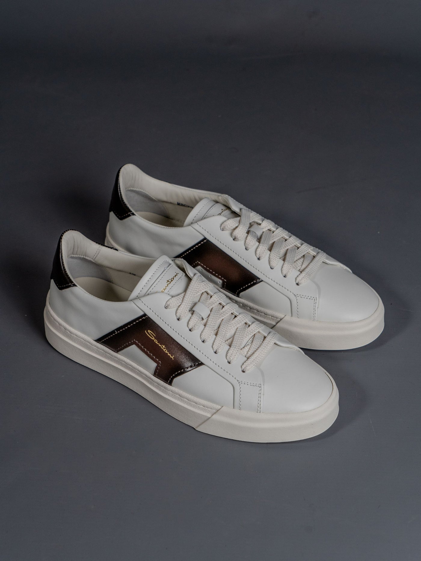 Leather Double Buckle Sneaker - Hvid