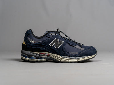 M2002RDO "Protection Pack" Sneaker - Navy