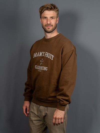 Gardening Club Crewneck - Brun