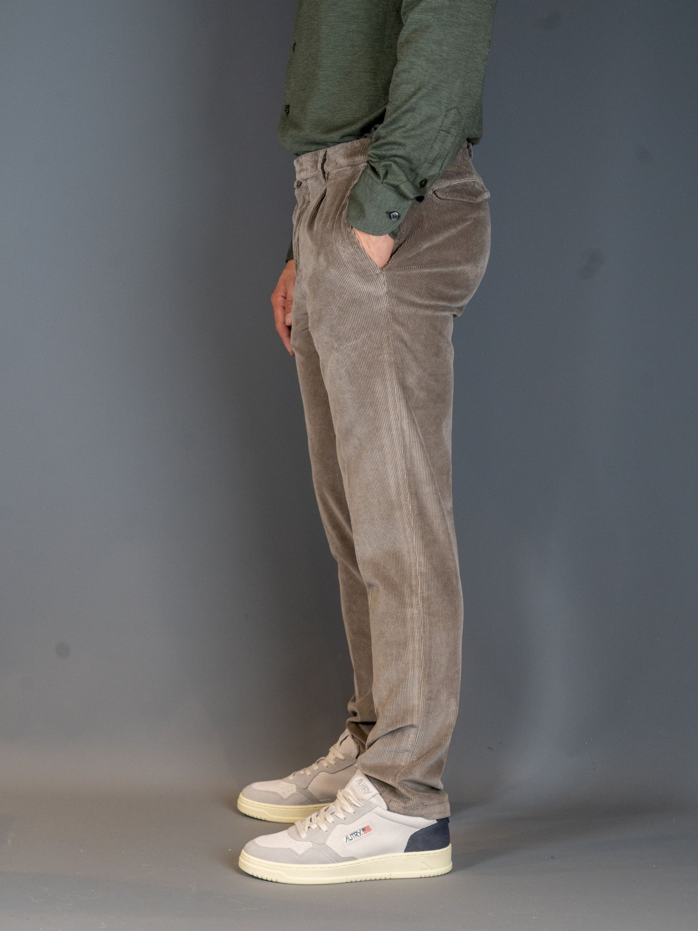Pleated Corduroy Pants - Taupe