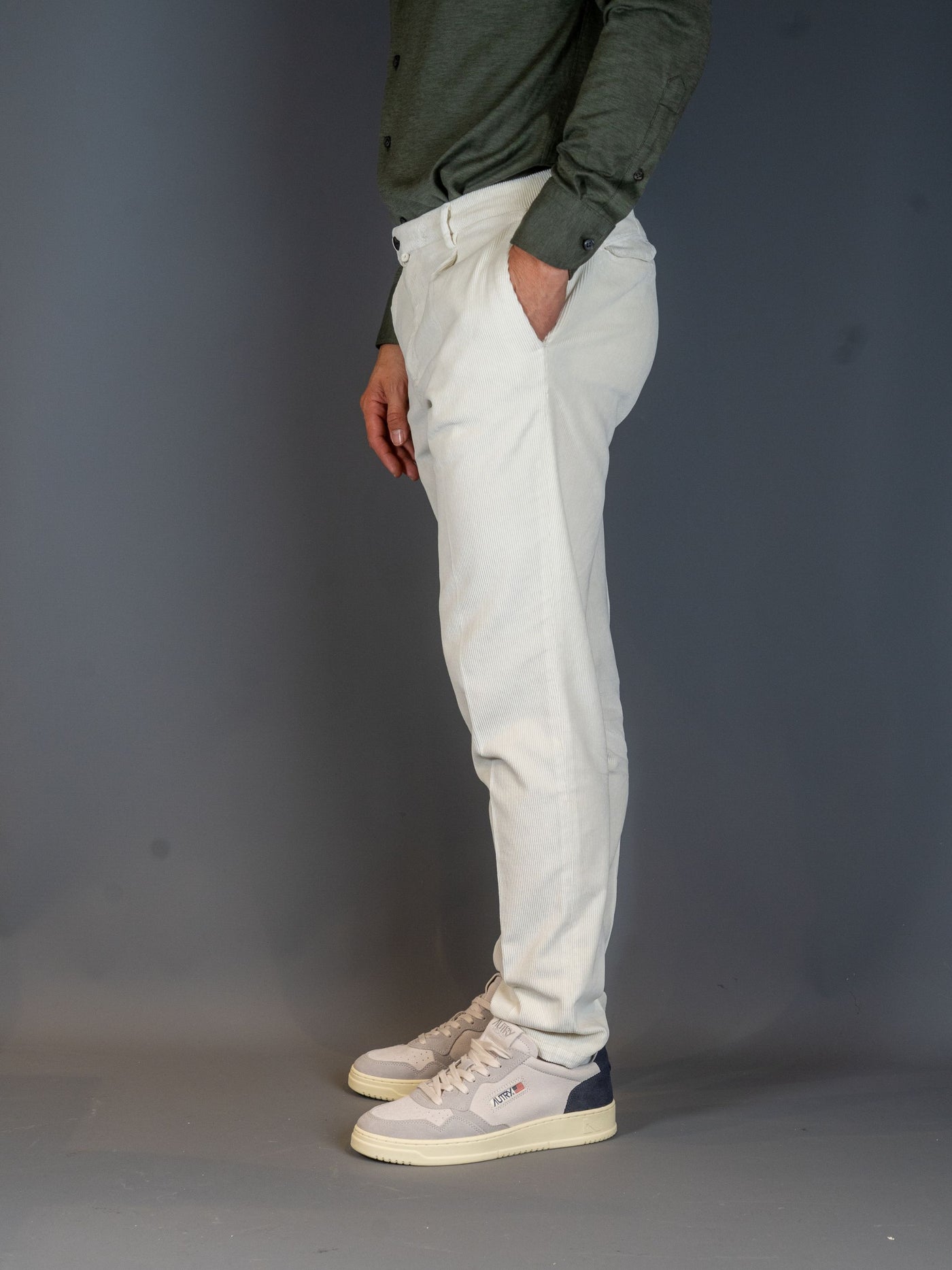 Pleated Corduroy Pants - Ecru
