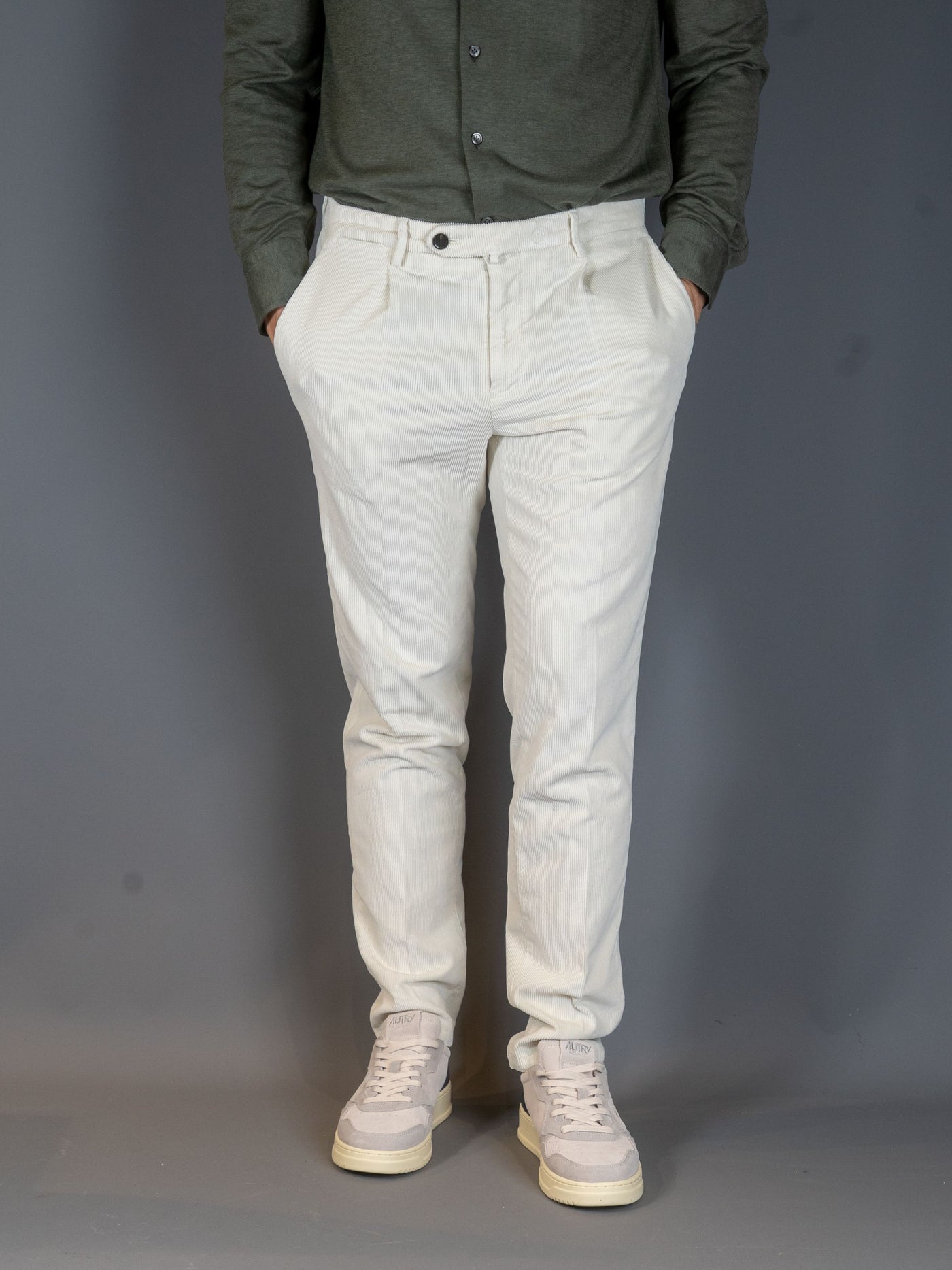 Pleated Corduroy Pants - Ecru