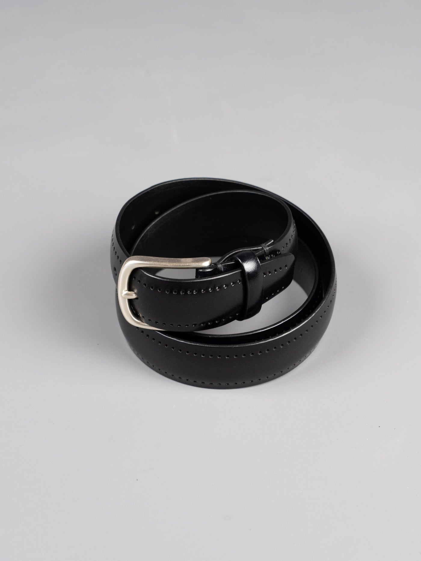 Belt Perforated Leather - Sort