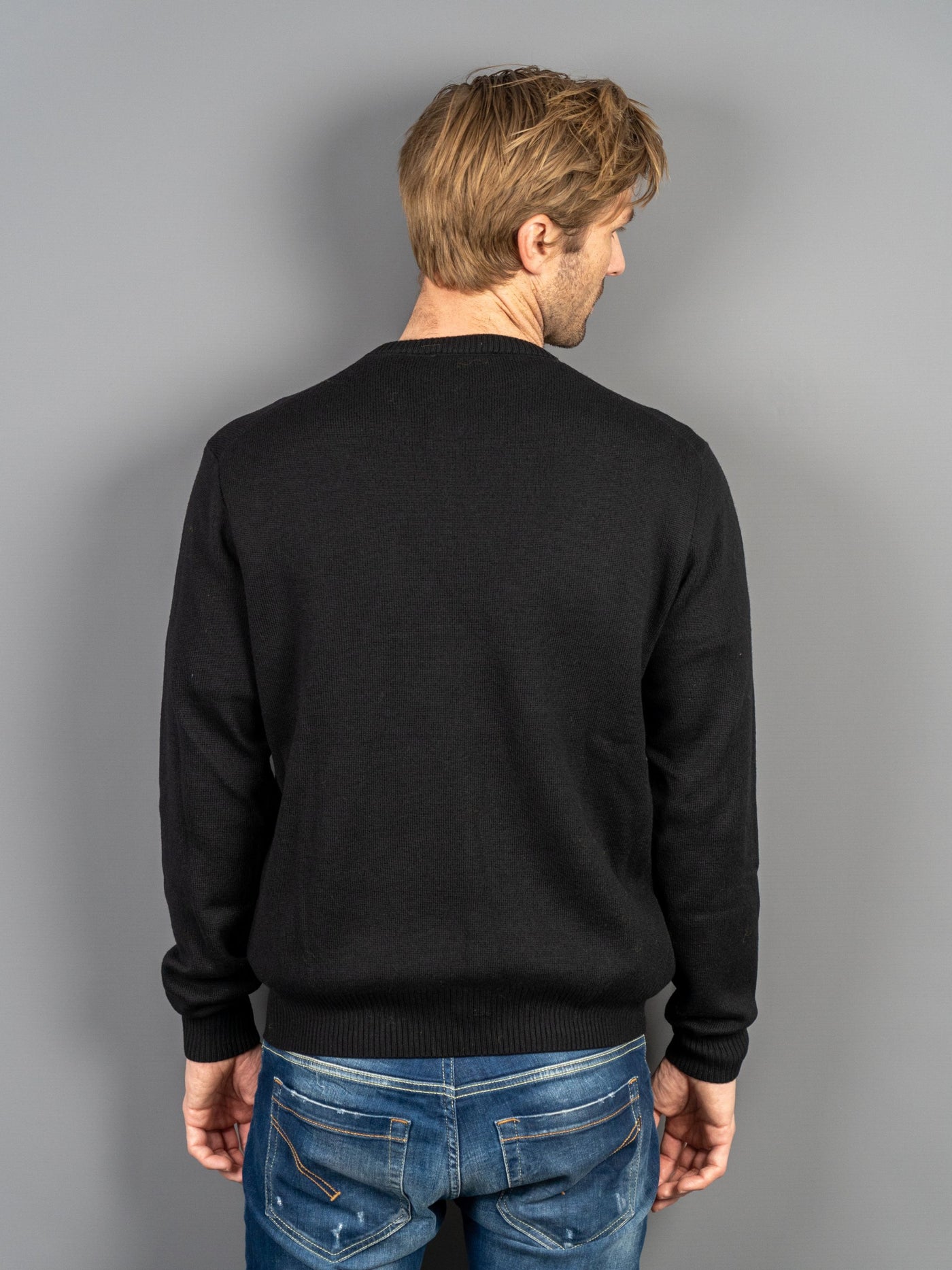 Ami de Coeur Crewneck Sweater - Sort